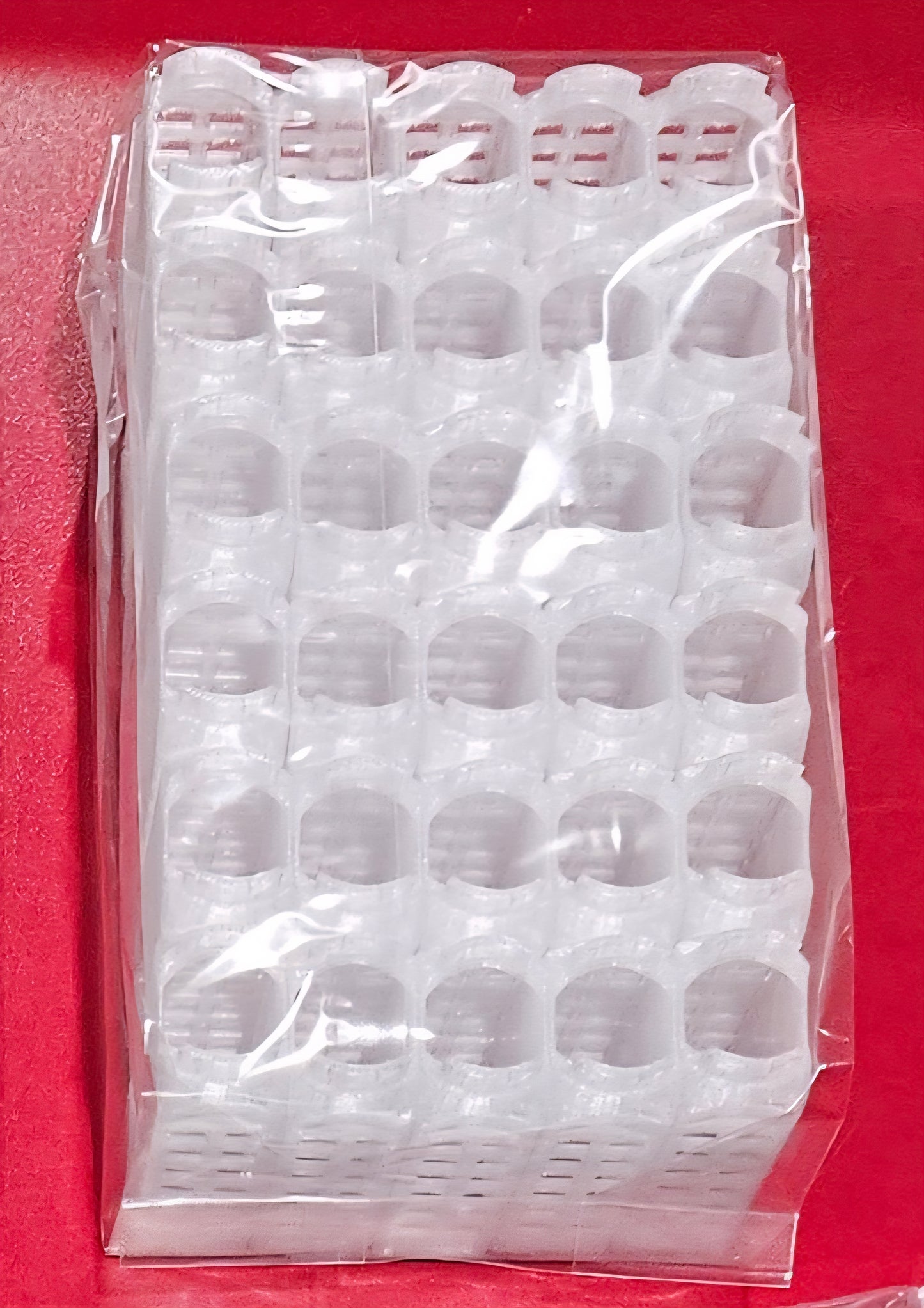 EZPZ Queen Cages