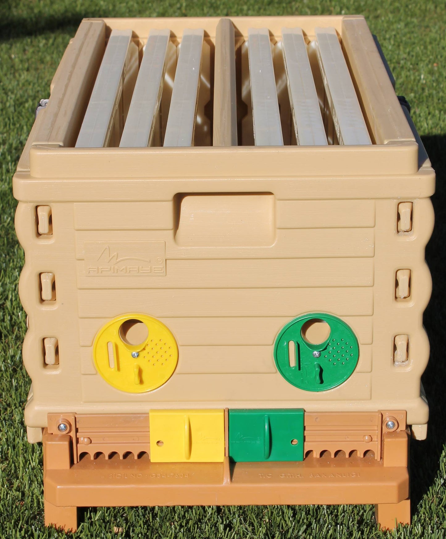7 Frame NUC Insulated Bee Hive Set