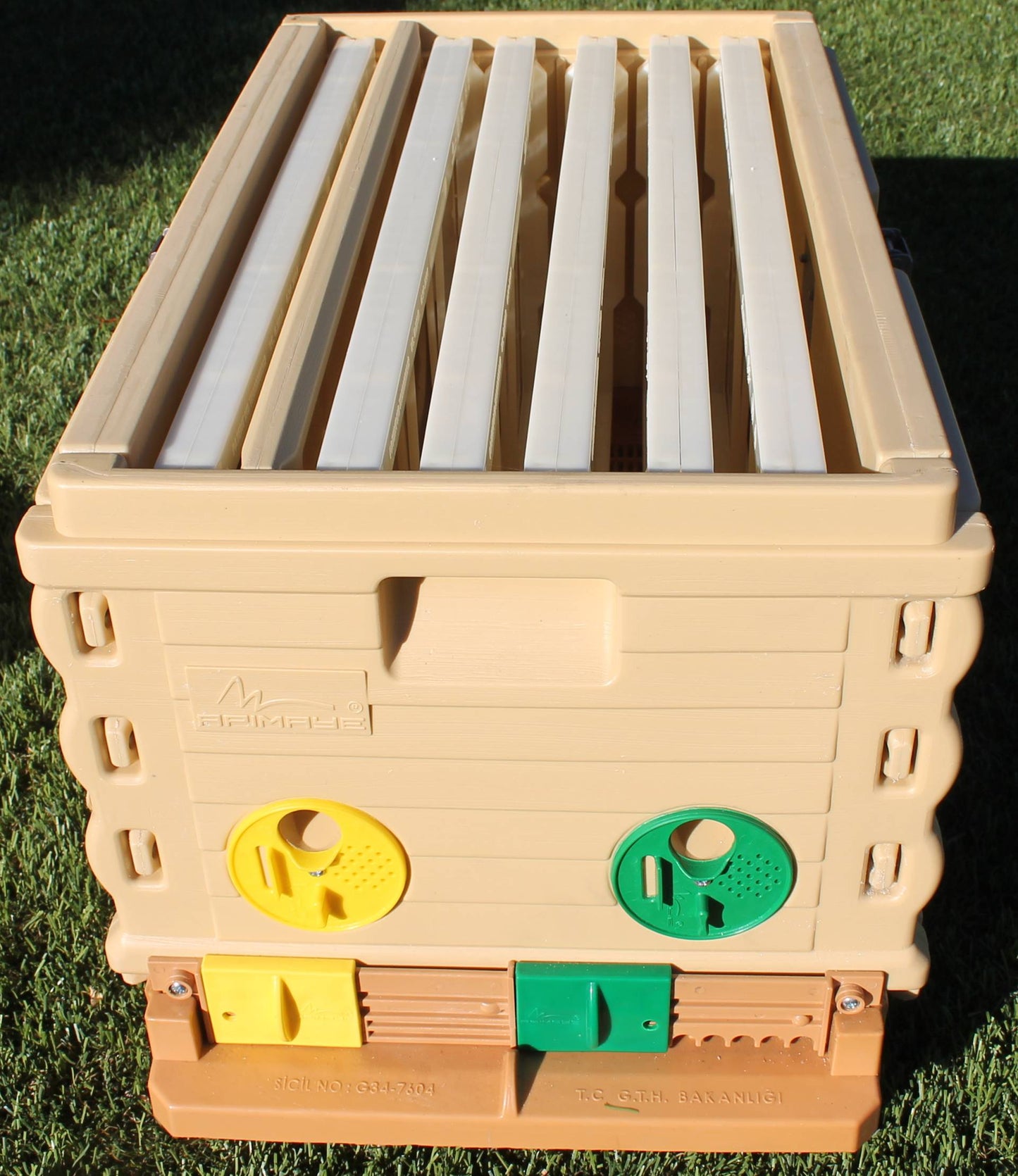 7 Frame NUC Insulated Bee Hive Set